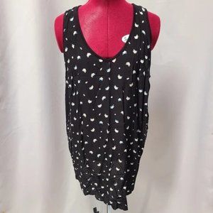 Torrid Plus-Size 2 Black Tank with White & Blue Geometric Fox Pattern